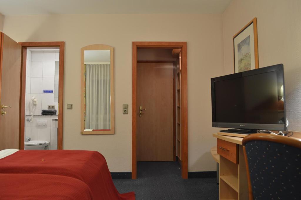 Abant Hotel Frankfurt 오베르츠하우젠 객실 사진