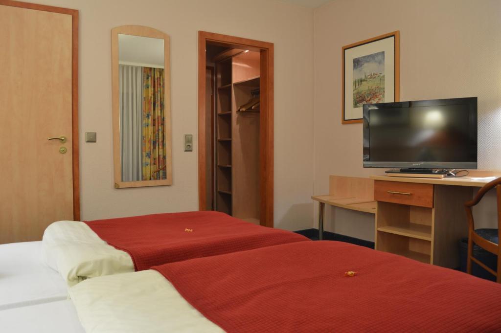 Abant Hotel Frankfurt 오베르츠하우젠 객실 사진