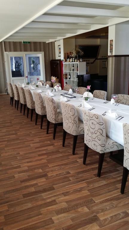 Abant Hotel Frankfurt 오베르츠하우젠 외부 사진